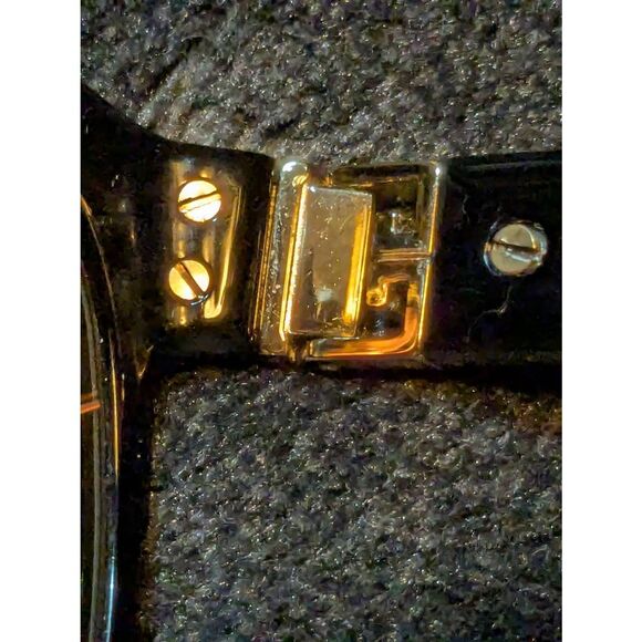 Gavenchy prescription sunglasses near sighted. - Picture 6 of 13